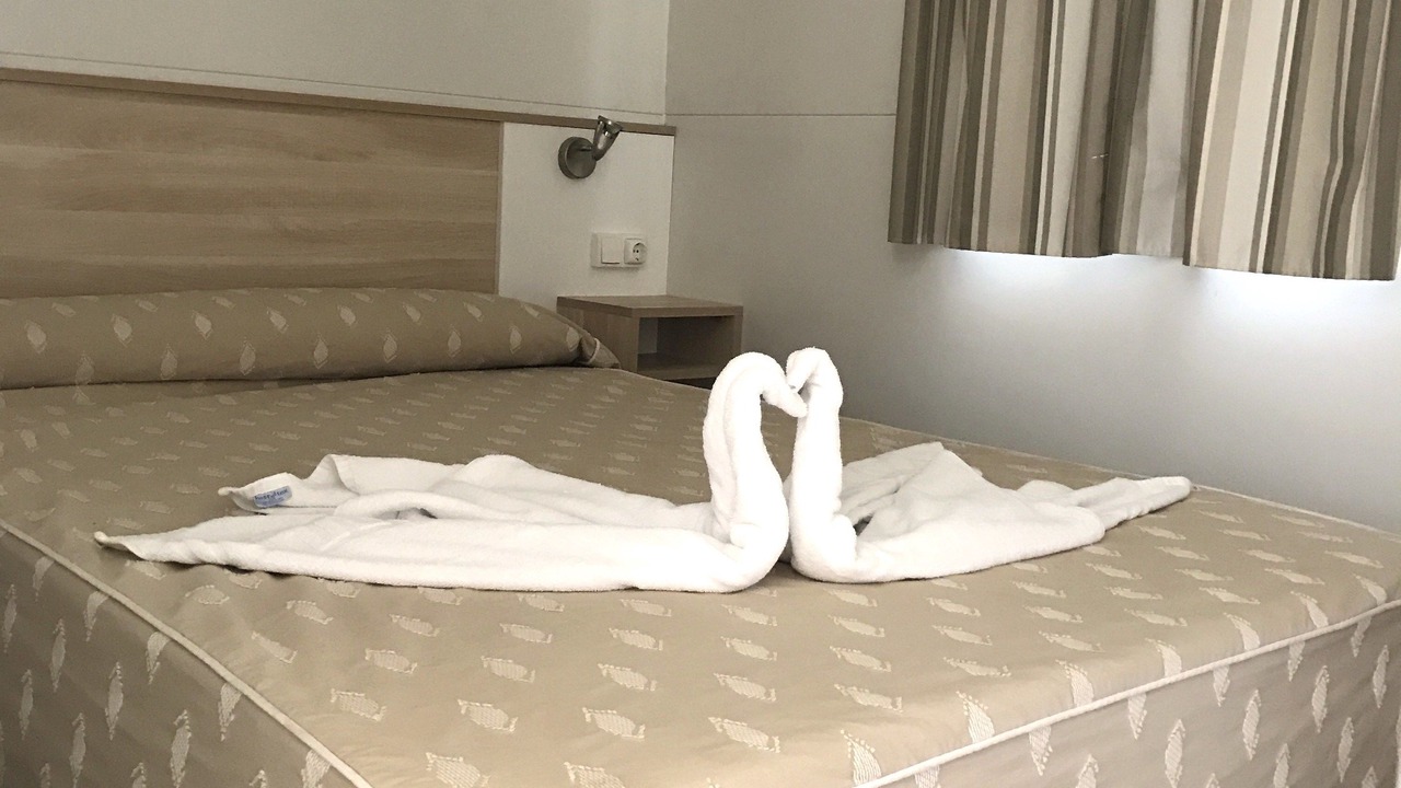 Photo of Bedroom in Oia