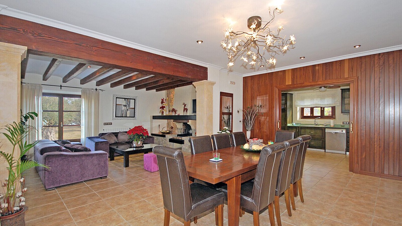 Photo of Livingroom in Ariany