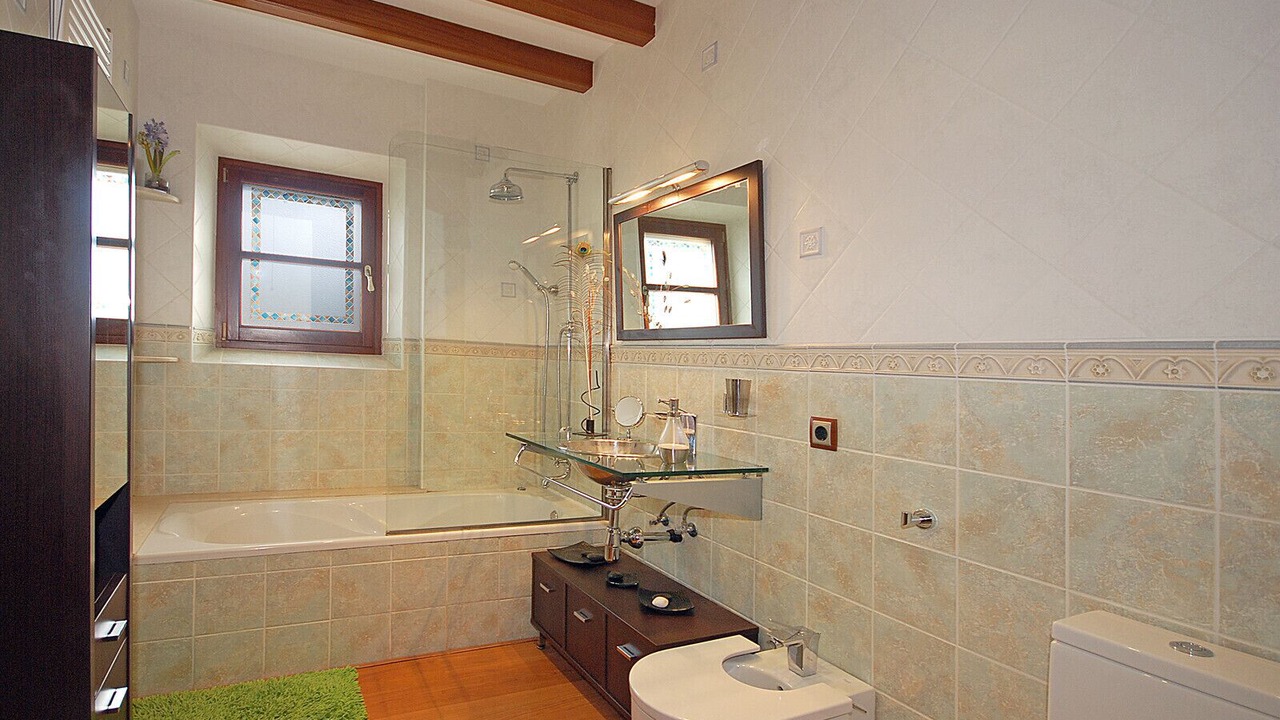 Photo of Bathroom in Ariany