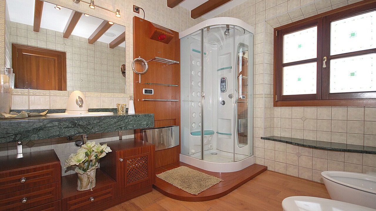 Photo of Bathroom in Ariany
