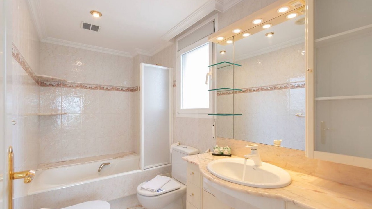 Photo of Bathroom in Calpe City Center