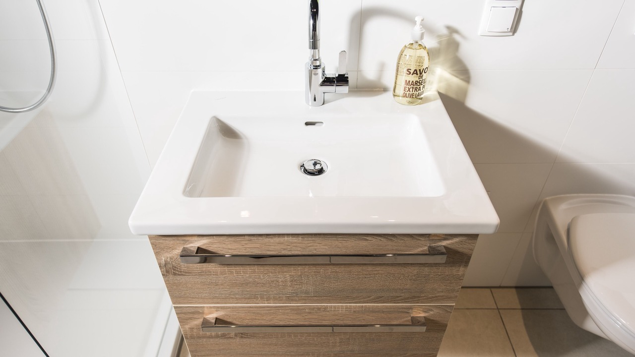Photo of Bathroom in Loddin