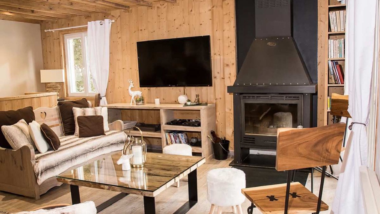 Photo of Livingroom in Pyrenees 2000