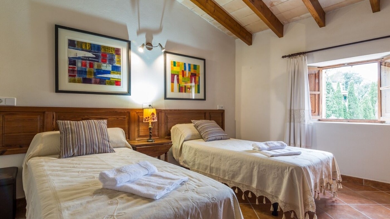 Photo of Bedroom in Campanet