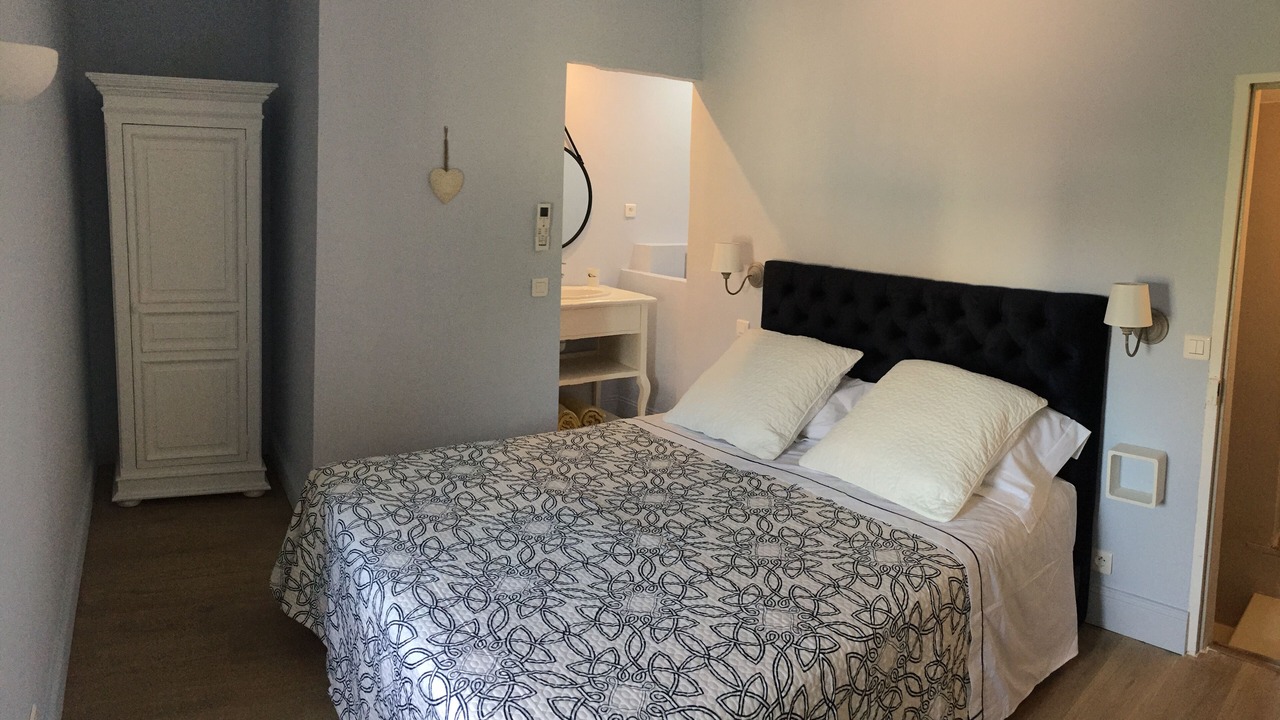 Photo of Bedroom in St.-Remy-de-Provence