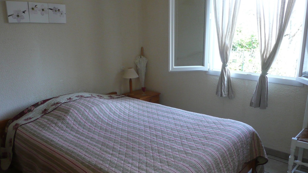 Photo of Bedroom in Collias