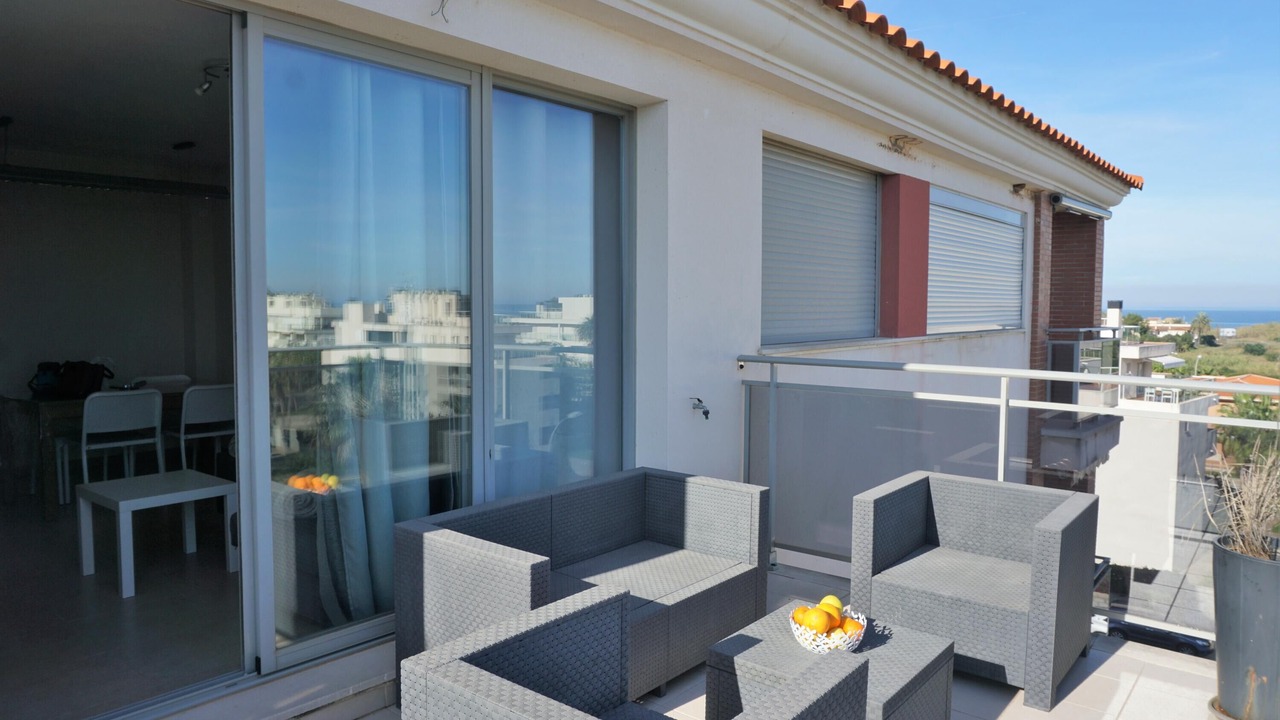 Photo of Patio Balcony in Vergel