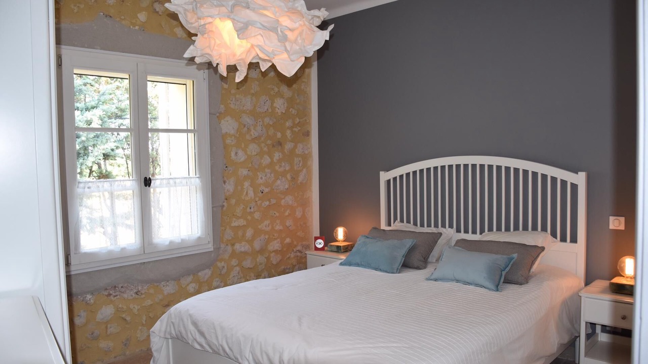 Photo of Bedroom in Saint-Chaptes