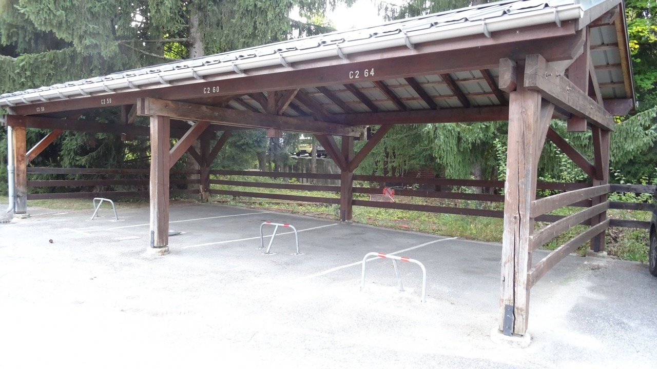 Photo of Outdoor in Demi-Quartier