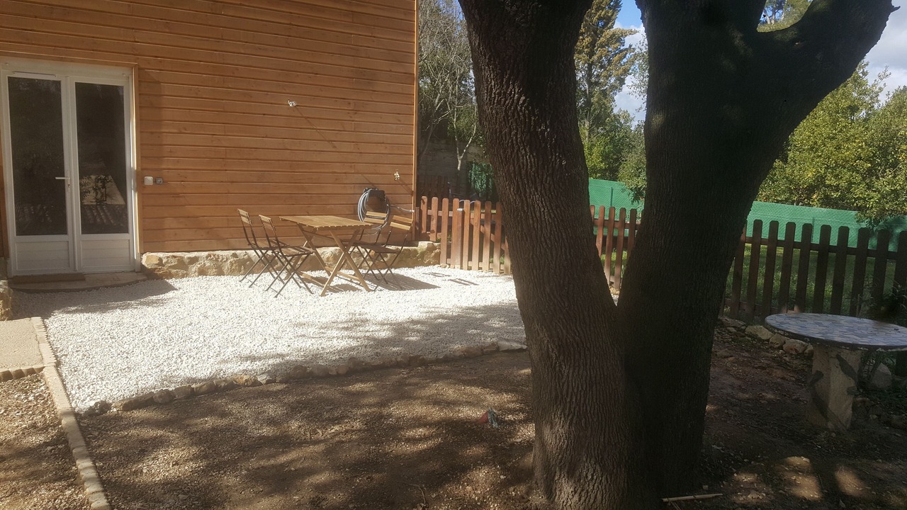 Photo of Outdoor in Eoures