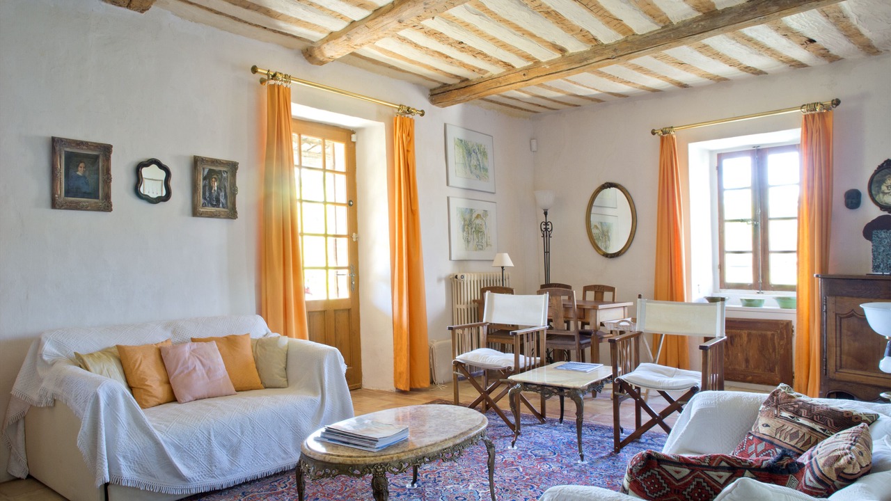 Photo of Livingroom in Belvezet