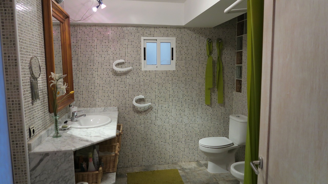 Photo of Bathroom in Playa de San Juan