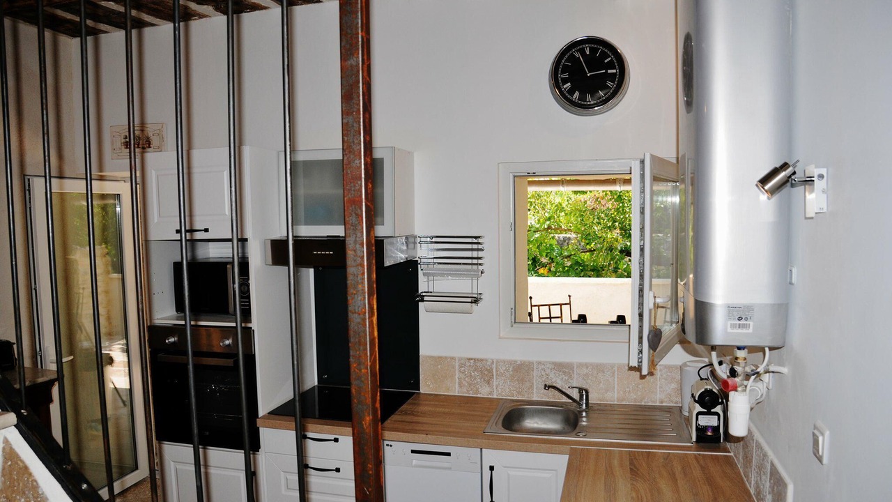 Photo of Kitchen in Paradou