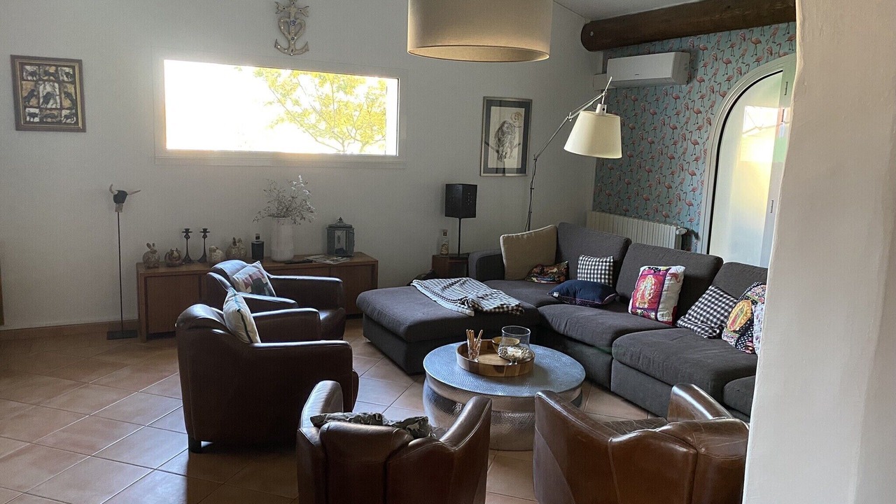 Photo of Livingroom in Arles