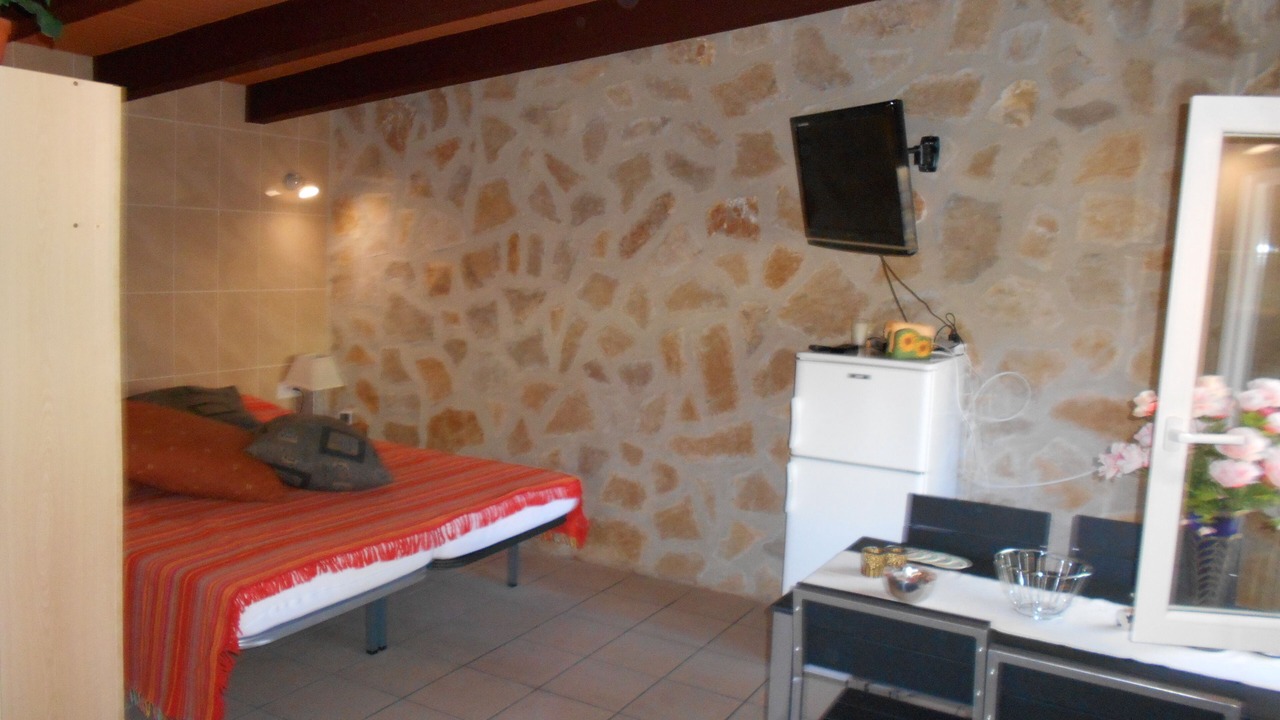 Photo of Bedroom in Jalon