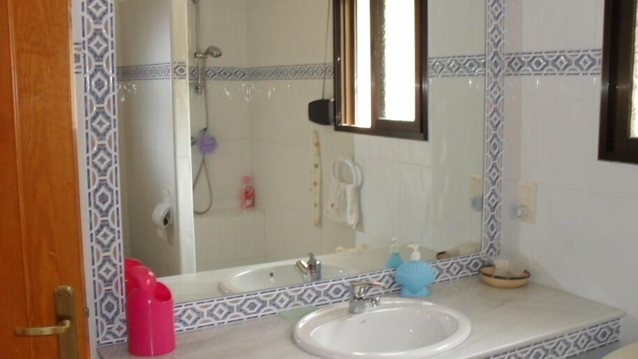 Photo of Bathroom in Jalon