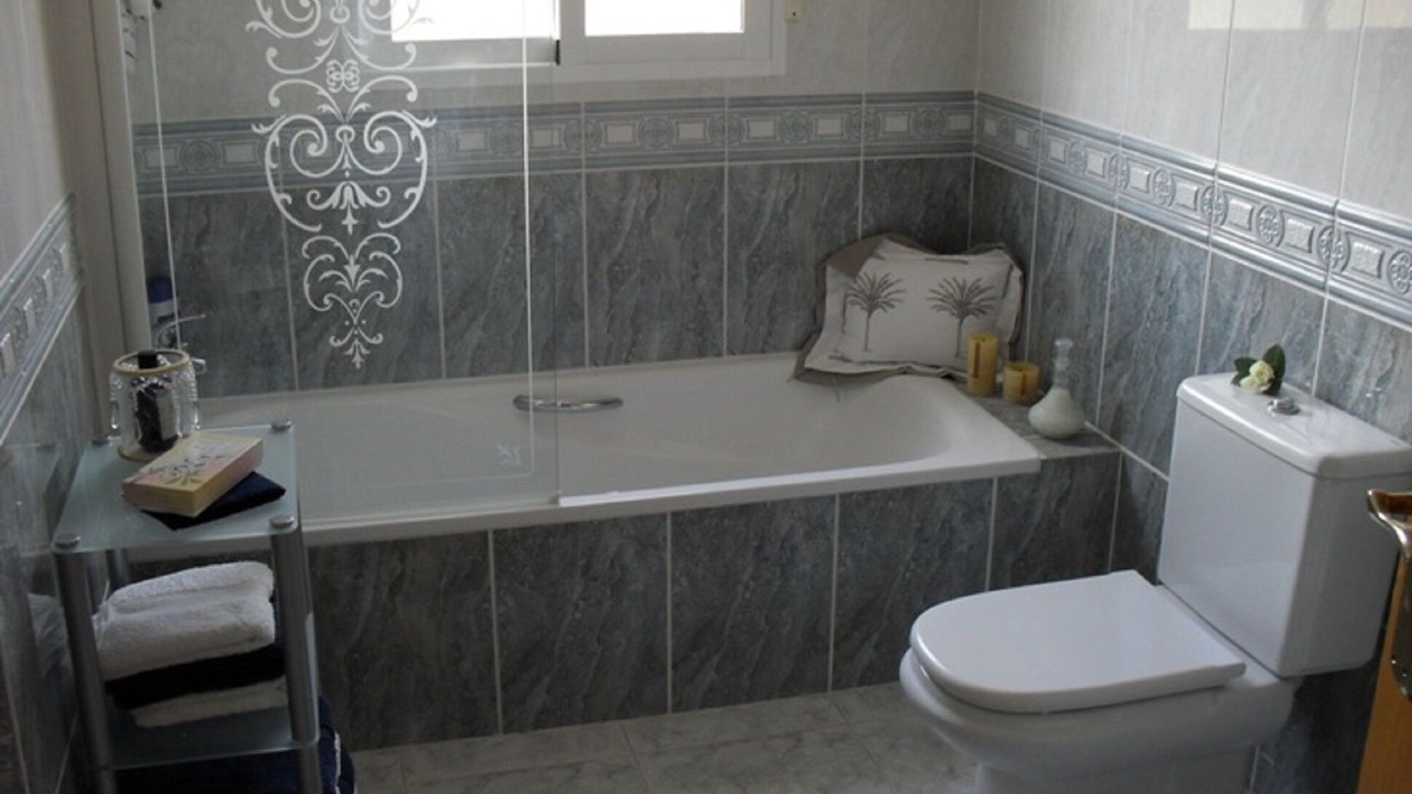 Photo of Bathroom in Jalon