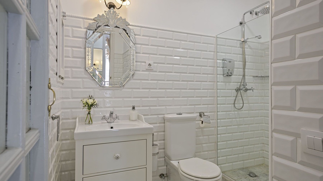 Photo of Bathroom in L'Antiga Esquerra de l'Eixample