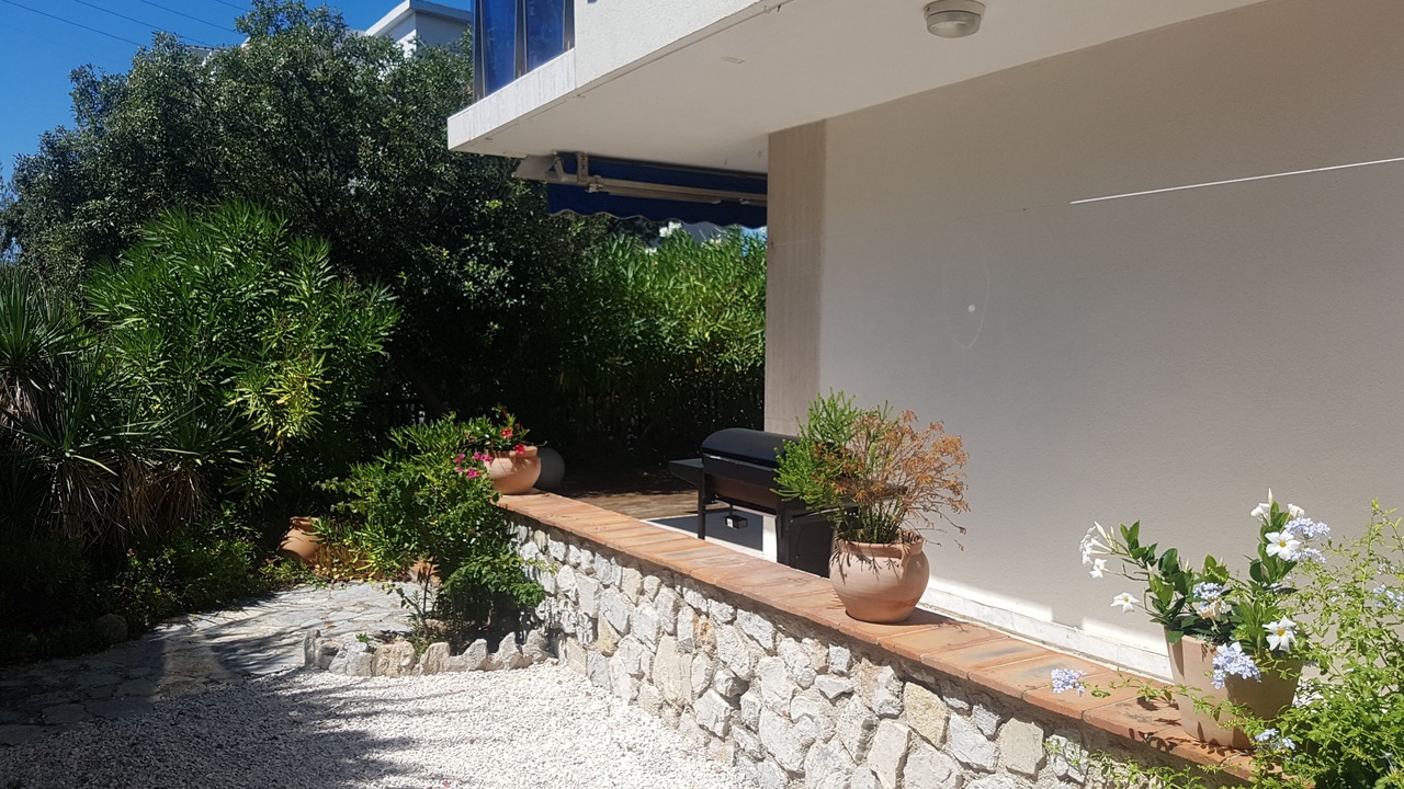 Photo of Patio Balcony in Le Mourillon