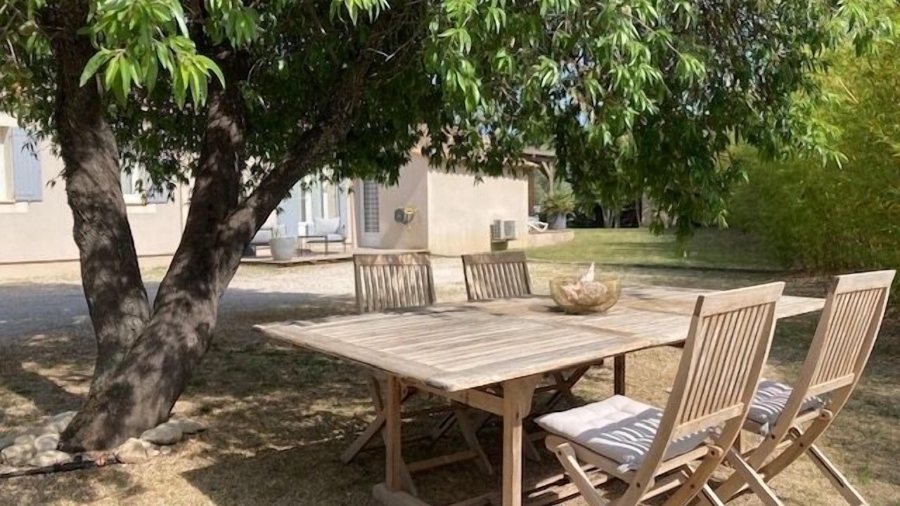 Photo of Outdoor in Cabrieres-d'Avignon