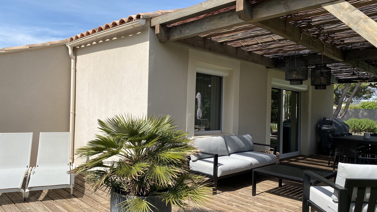 Photo of Patio Balcony in Cabrieres-d'Avignon