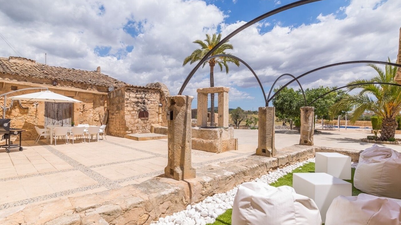 Photo of Outdoor in Son Antem