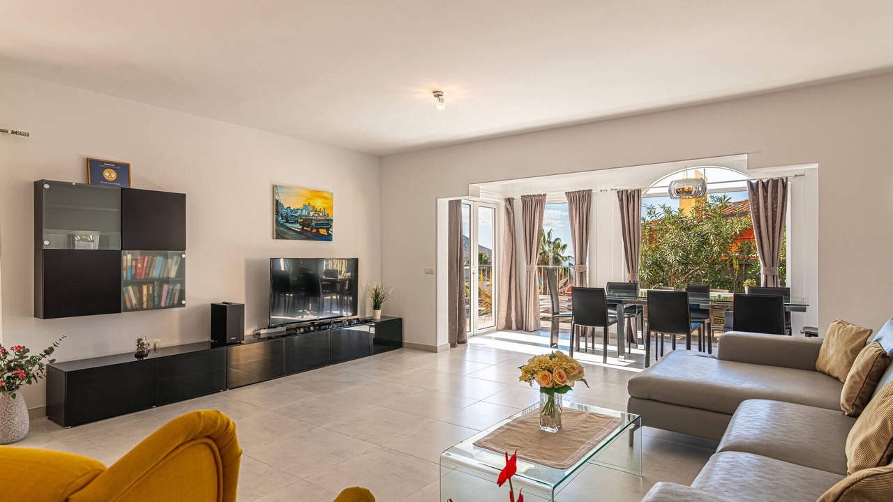 Photo of Livingroom in Chayofa
