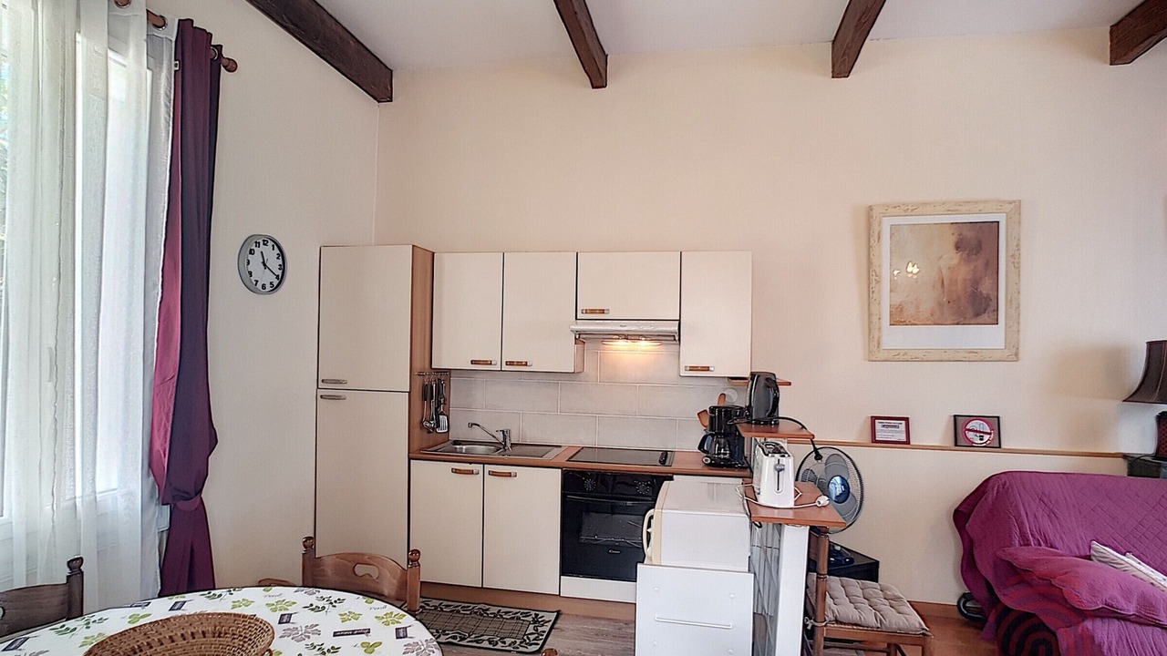 Photo of Bedroom in Lamalou-les-Bains