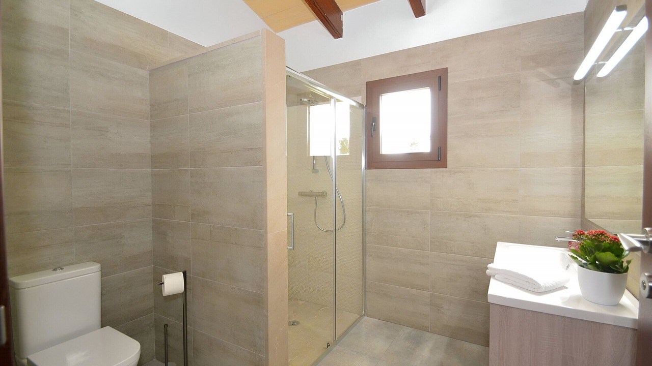 Photo of Bathroom in Muro