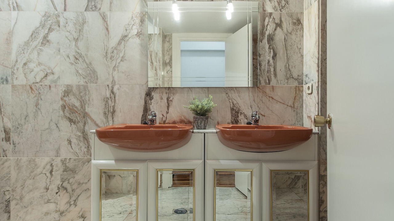 Photo of Bathroom in Jeronimos