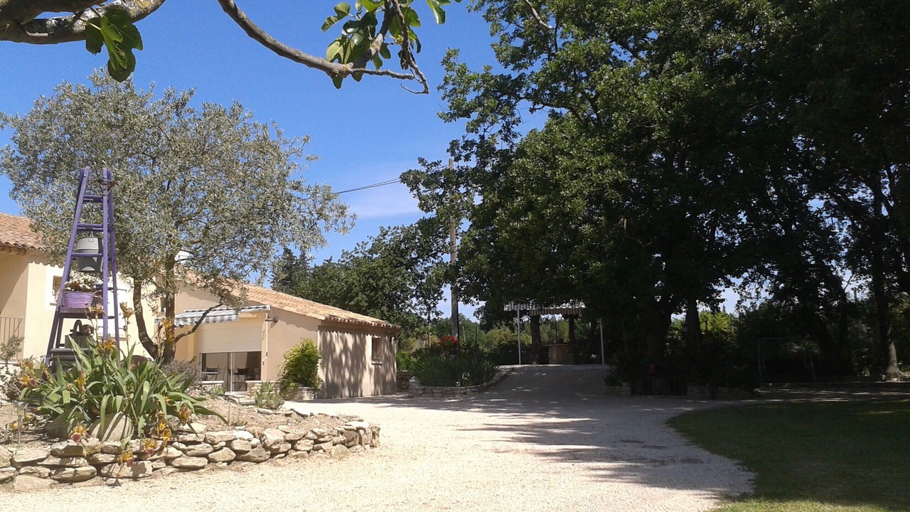 Photo of Outdoor in Saumane-de-Vaucluse