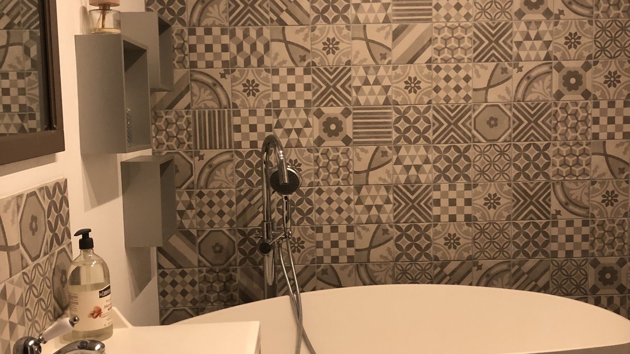 Photo of Bathroom in Mimet