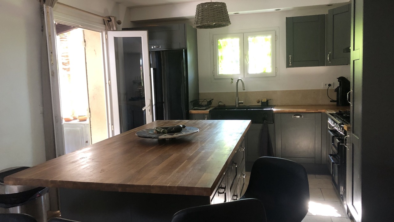Photo of Kitchen in Mimet