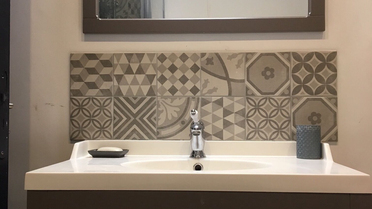 Photo of Bathroom in Mimet