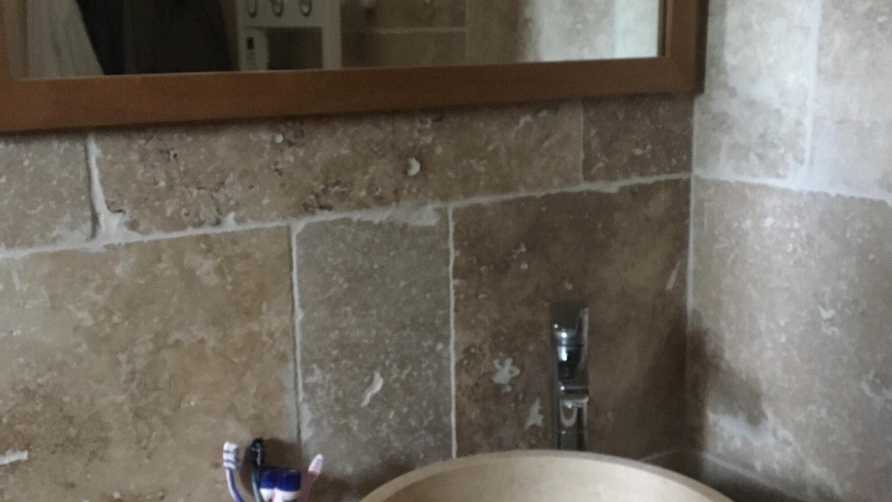 Photo of Bathroom in Mimet