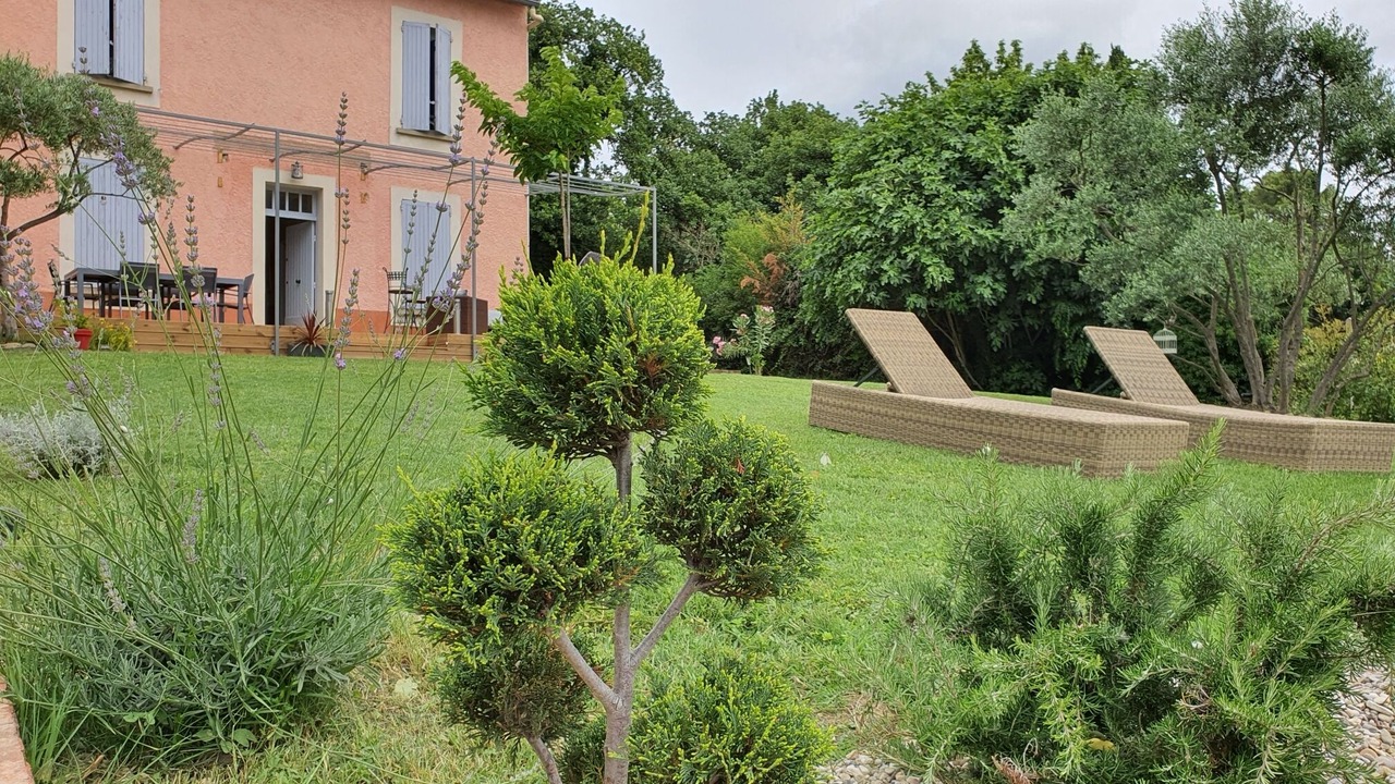 Photo of Outdoor in Bedarrides