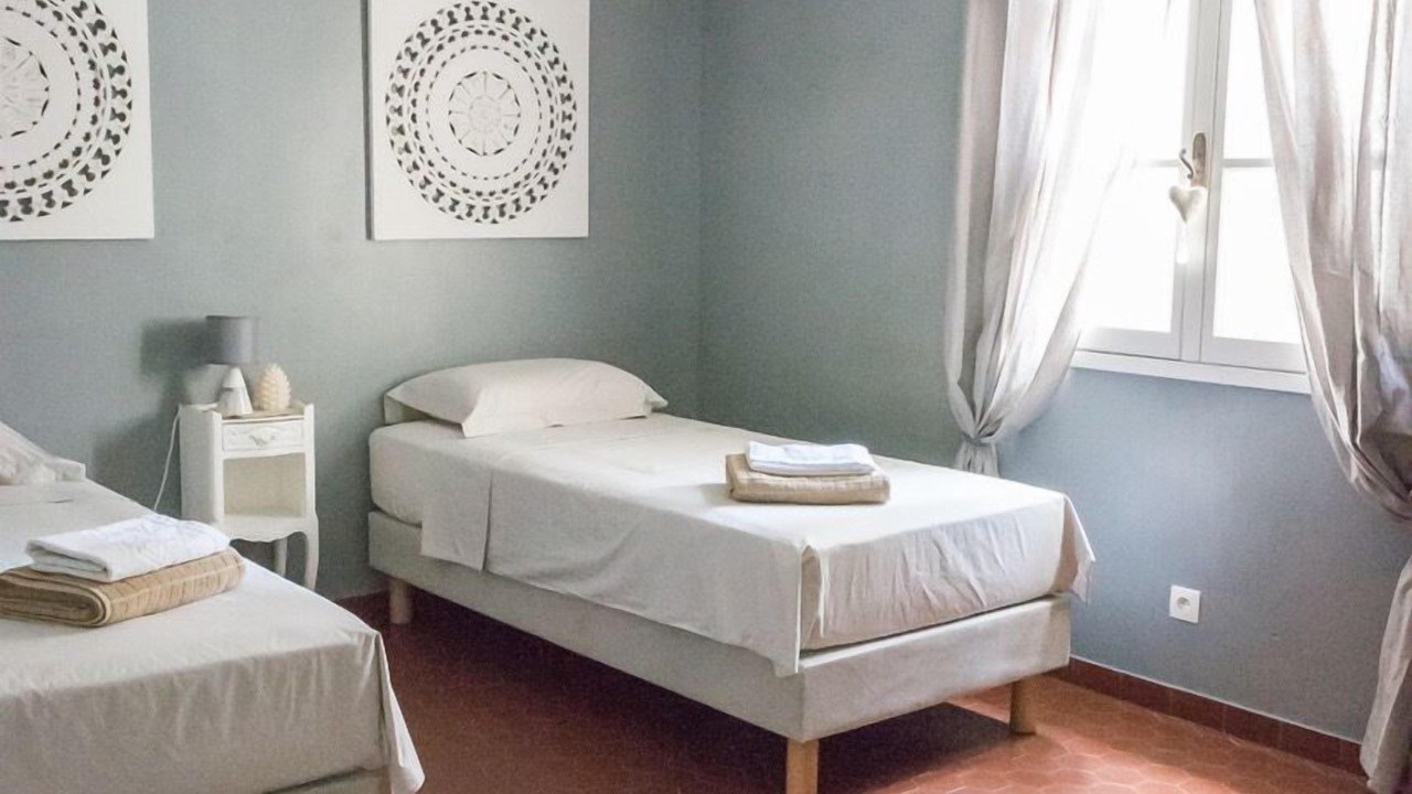 Photo of Bedroom in Bedarrides