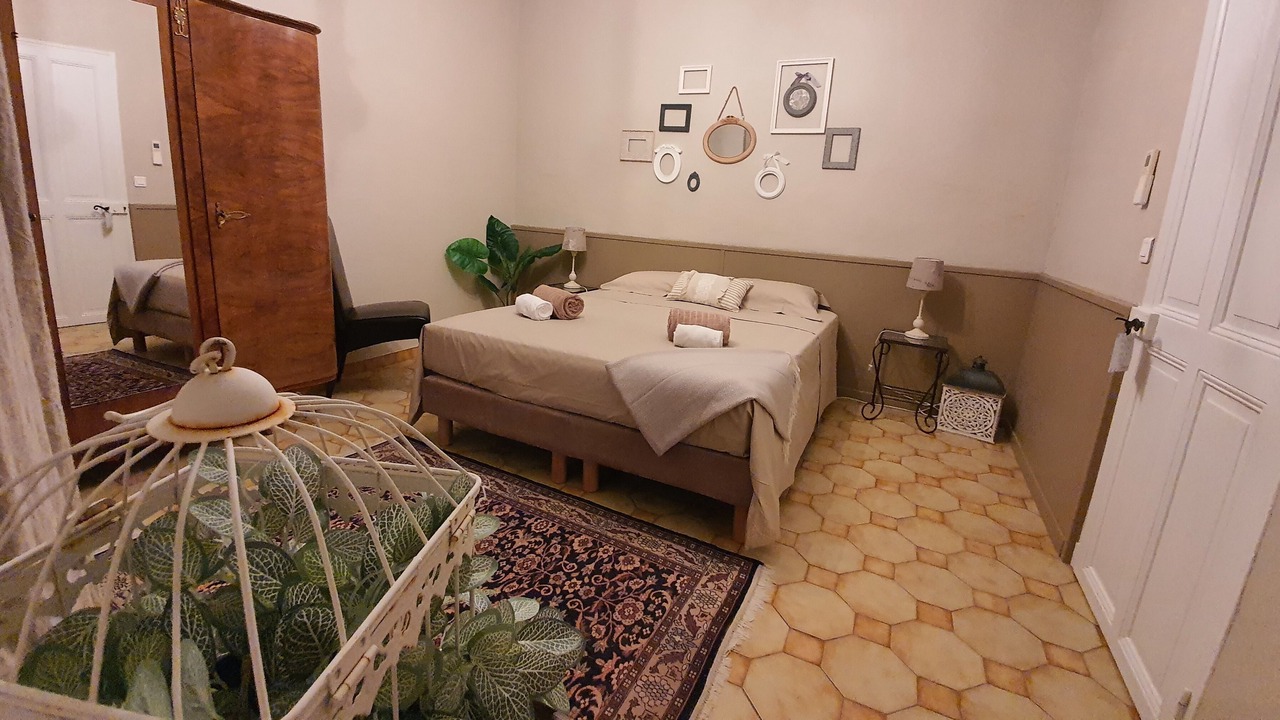 Photo of Bedroom in Bedarrides