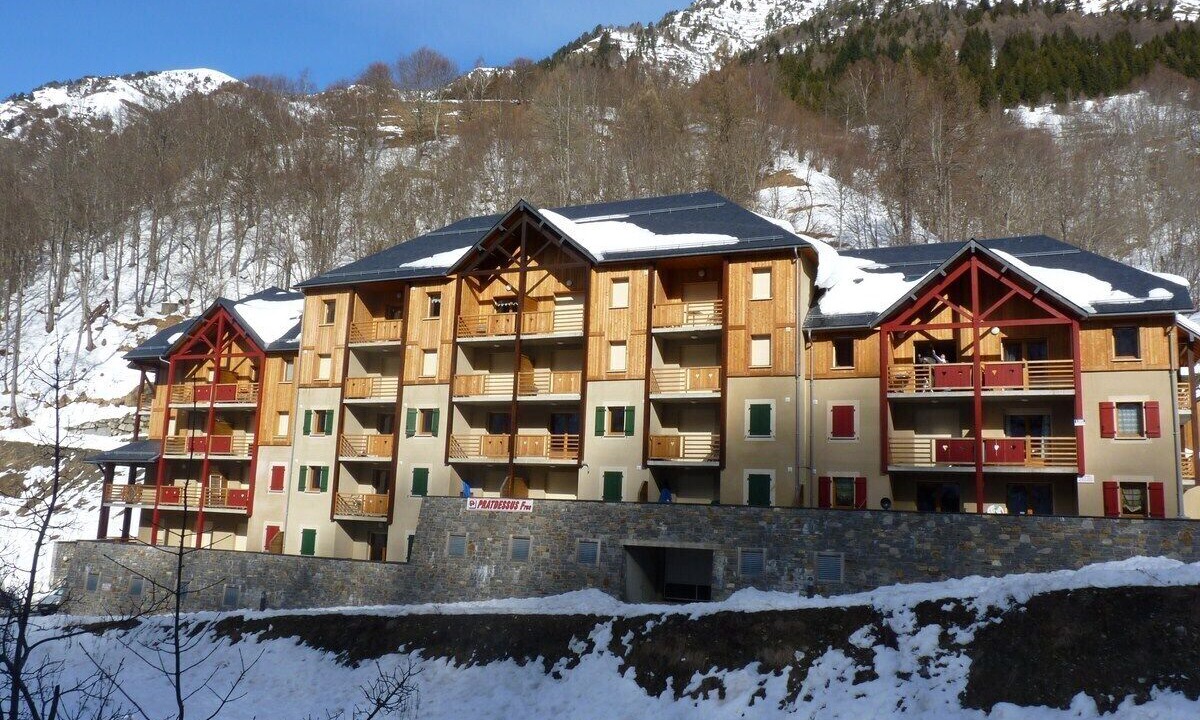 Photo of Outdoor in Sers