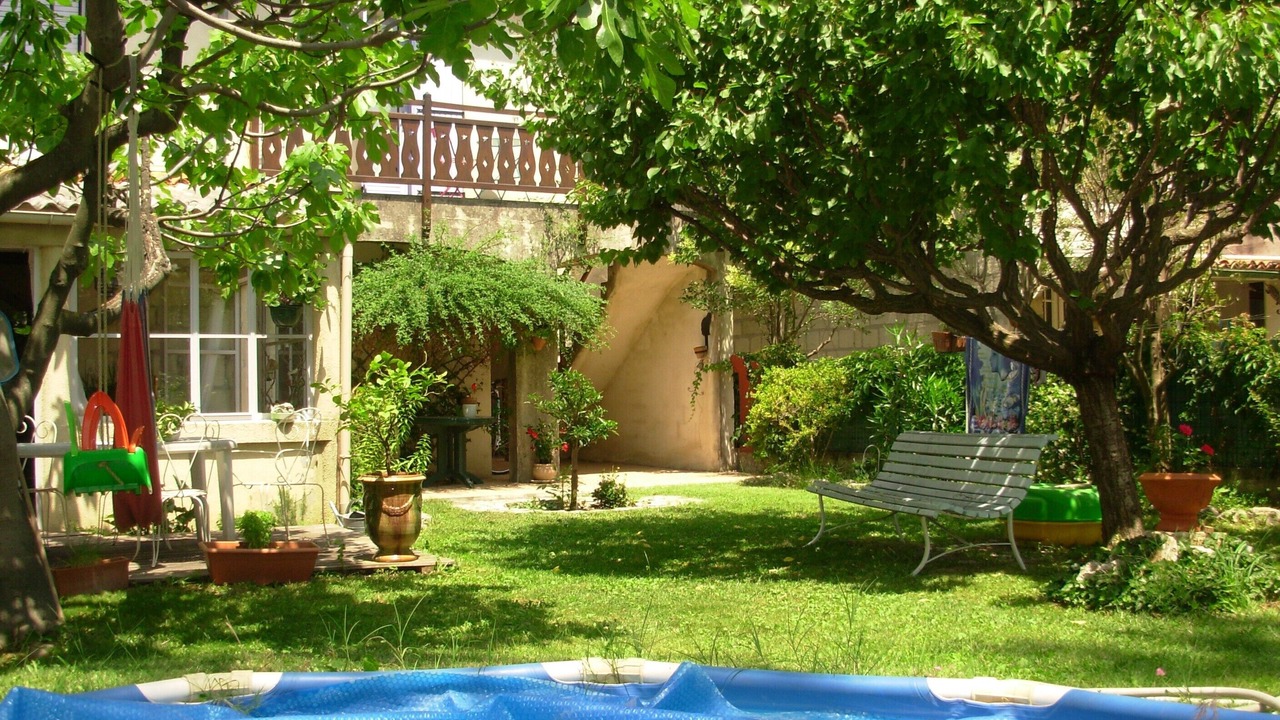 Photo of Outdoor in Avignon