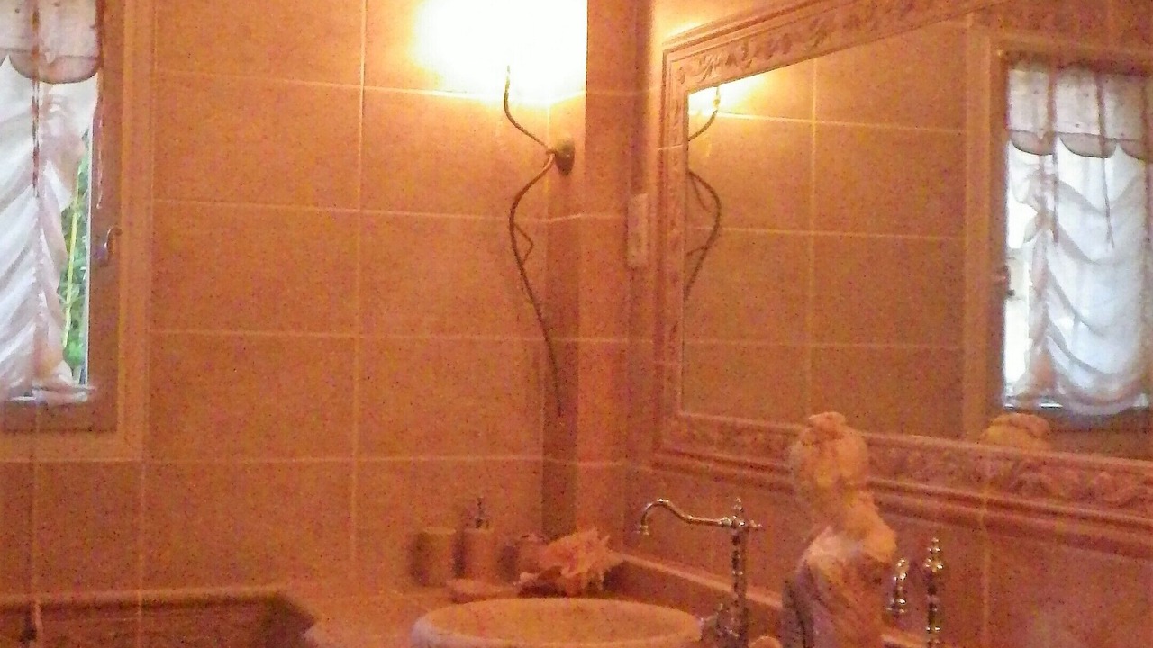 Photo of Bathroom in Sernhac