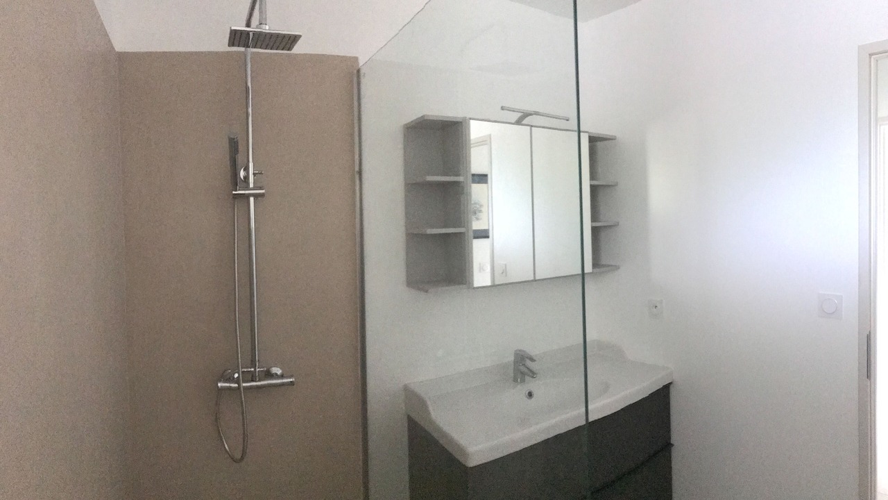 Photo of Bathroom in Blauvac