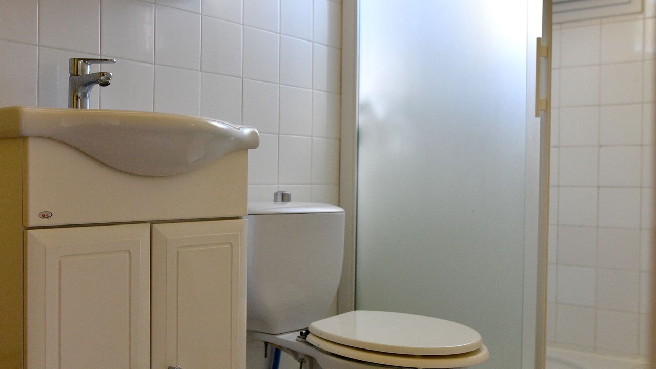 Photo of Bathroom in Arles
