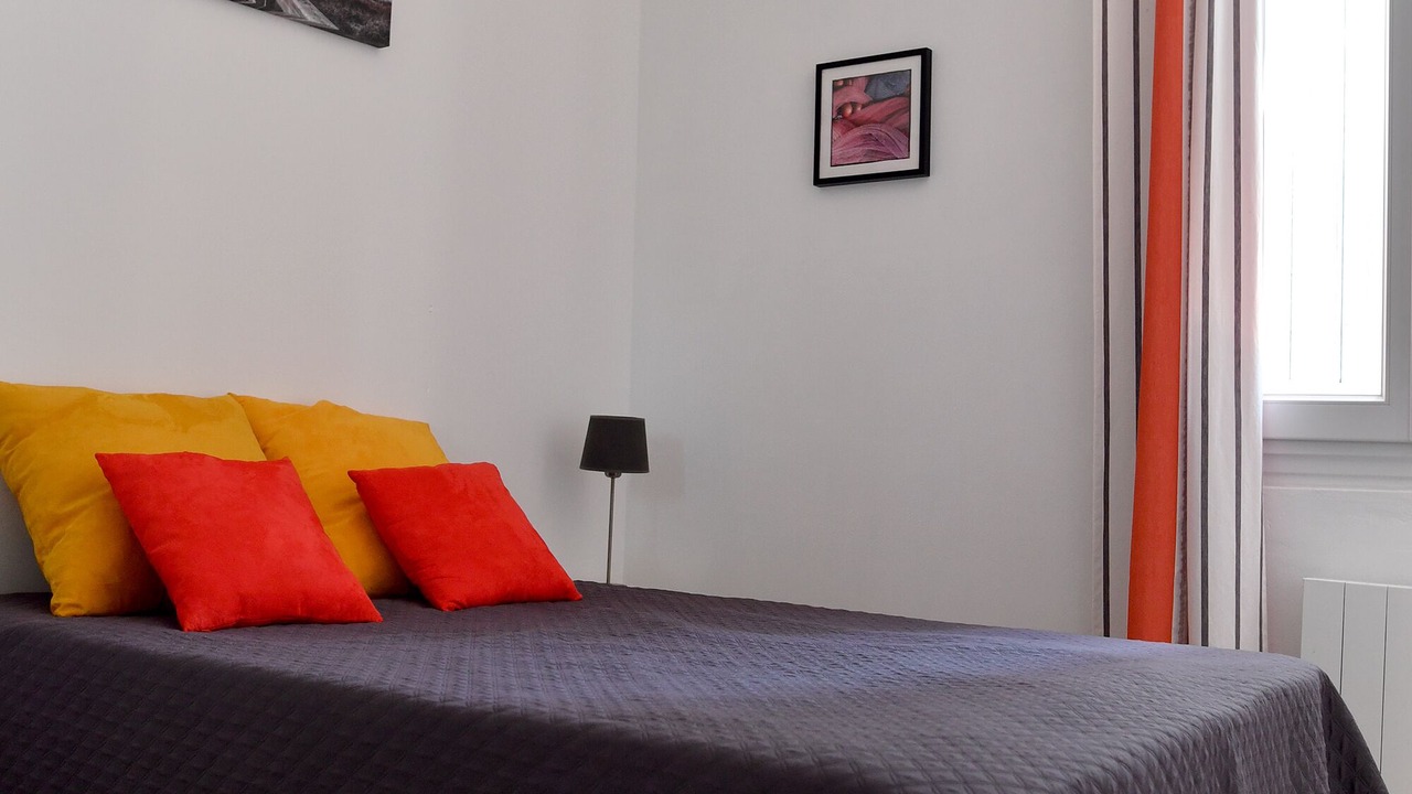 Photo of Bedroom in Arles
