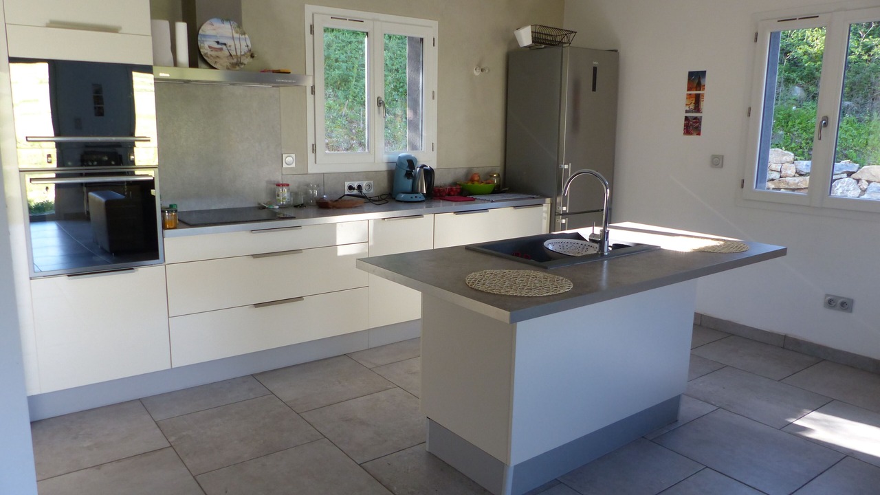 Photo of Kitchen in Mostuejouls