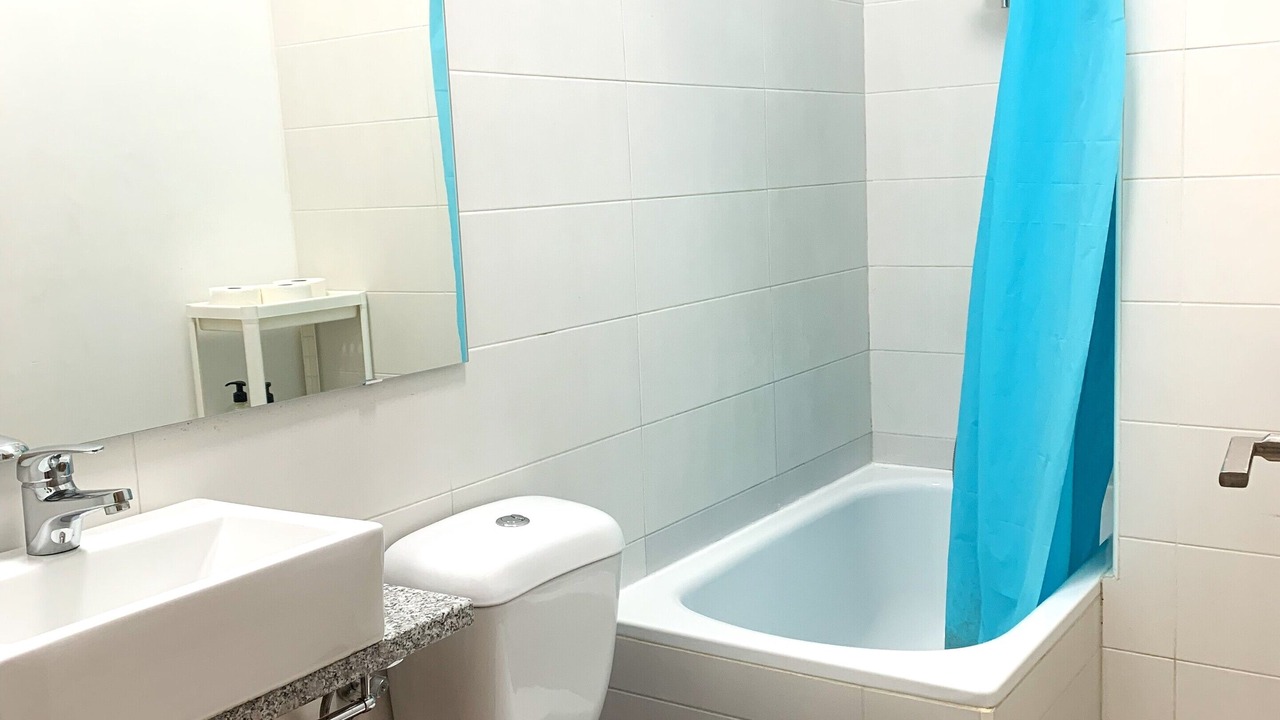 Photo of Bathroom in El Poble-sec
