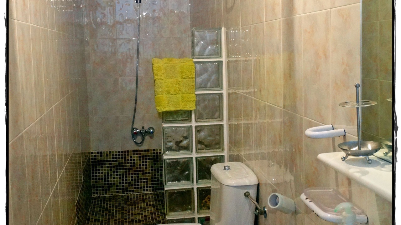 Photo of Bathroom in La Nava de Santiago