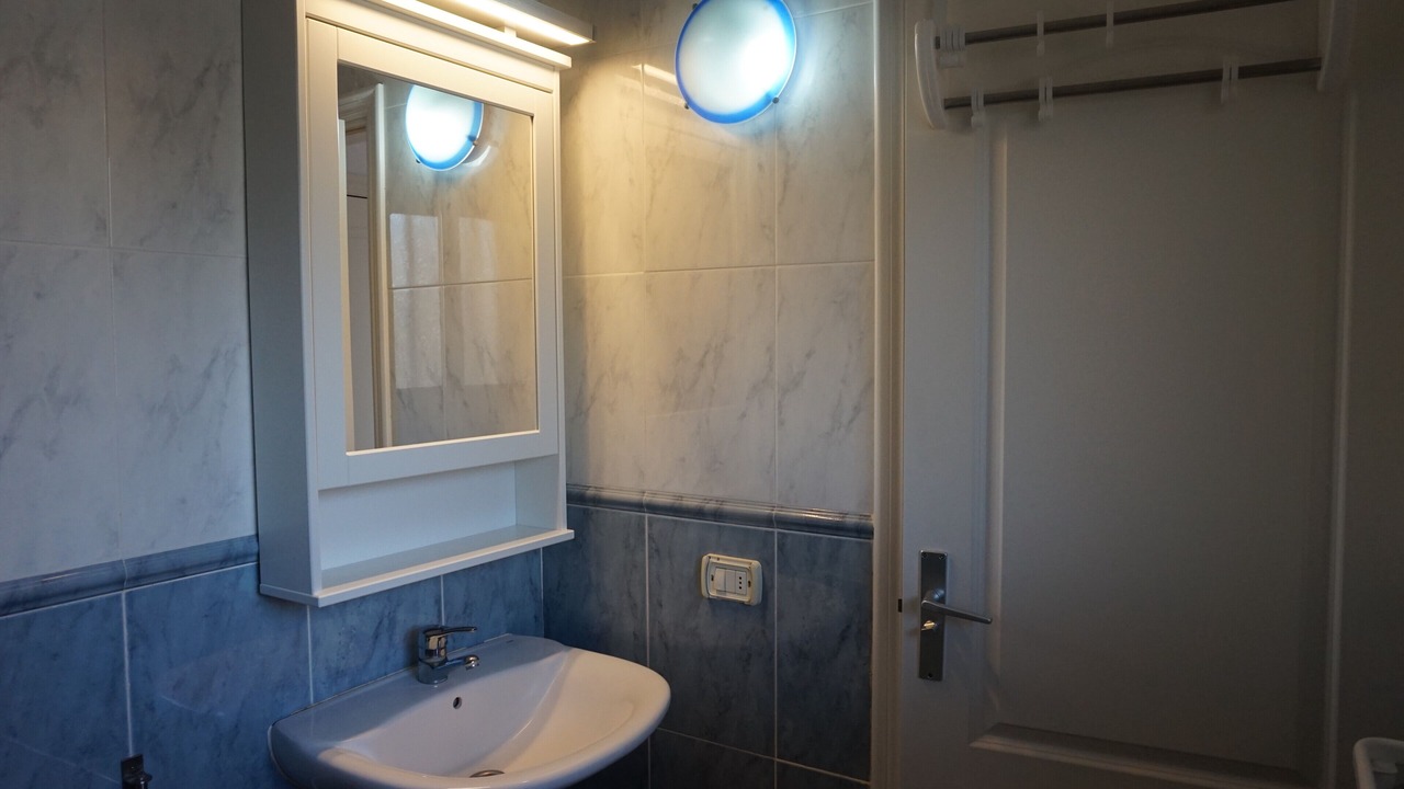 Photo of Bathroom in Callao Salvaje