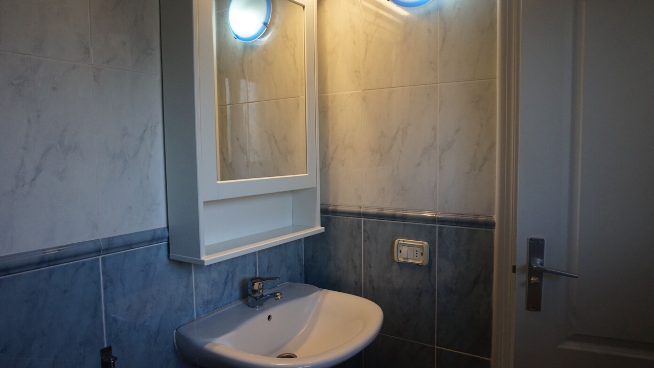 Photo of Bathroom in Callao Salvaje