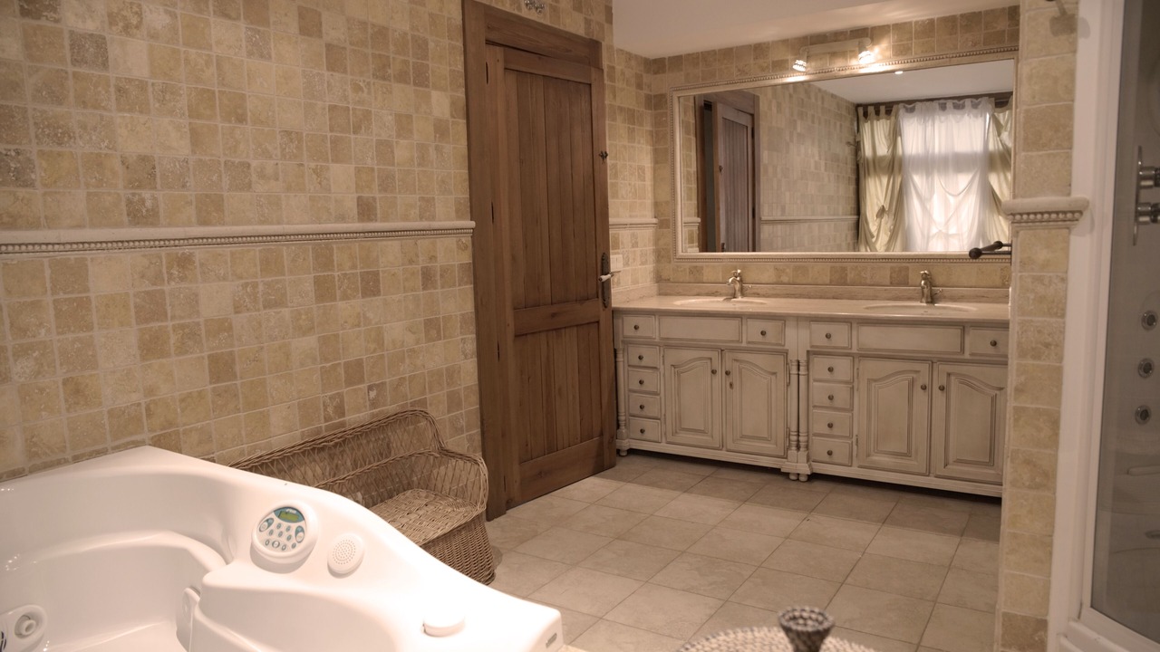 Photo of Bathroom in Almenara de Tormes